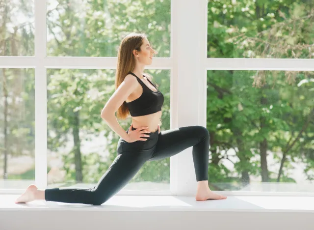 Εκτάξτε το Flexor Stretch του ισχίου, τα καλύτερα τέντωμα για τους περιπατητές