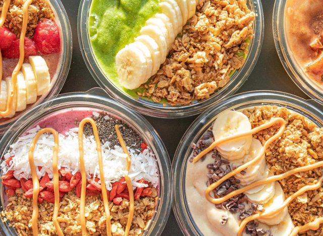 Καθαρίστε τα κύπελλα Acai Acai